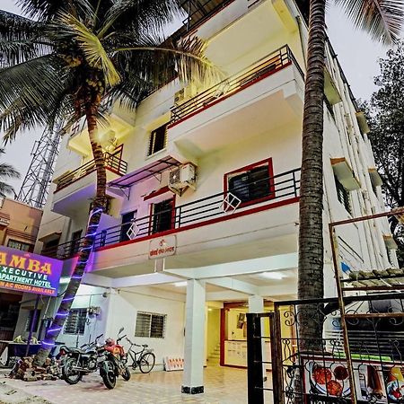 Amba Executive An Apartment Hotel Mundhva Exterior photo